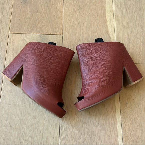 Balenciaga Brown Leather Slingback Platform Heels - Picture 6 of 14